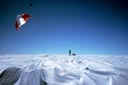 Lors de sa grande traversée de l'Antarctique en 89-90 (avec chiens et ravitaillements), Jean-Louis Etienne a rencontré, après le pôle Sud, des sastrugis de 1 mètre de haut